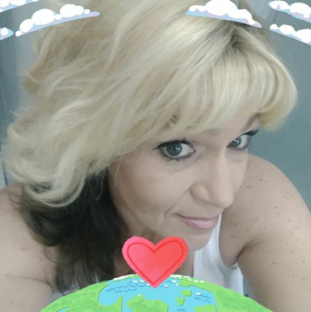 Meet your Posher, Molly'sMommy2U